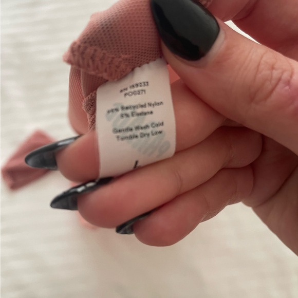 EUC Parade Silky Mesh Long Sleeve Bodysuit Hot Honey sz L - Picture 6 of 6